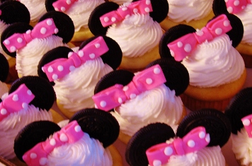 Minnie Mouse Cupcakes 001